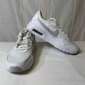 Nike Air Max SC Sneakers‎ White Gray Women’s Size 9